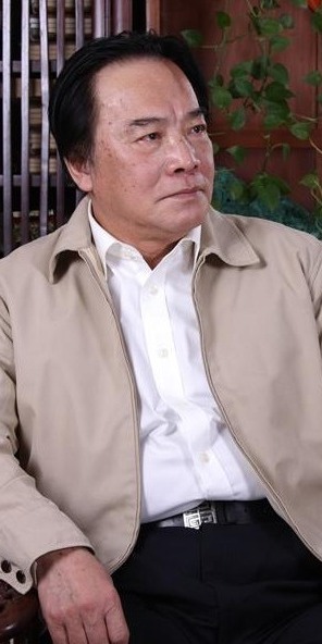 吴泽浩照片.jpg